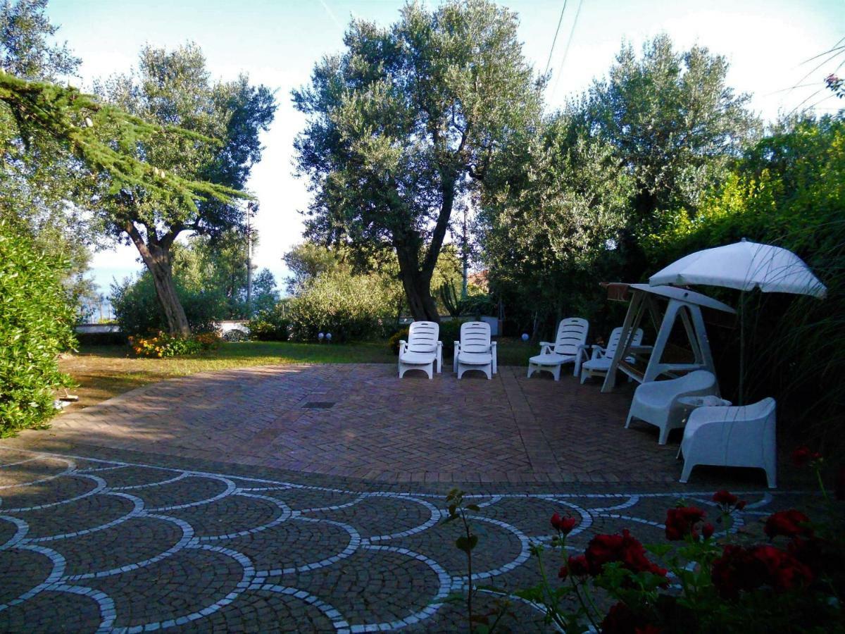 Villa Le Olivine Сорренто Екстер'єр фото